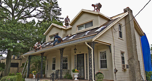Best Residential Roofing Contractor  in Raymond, WA