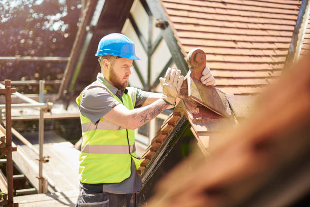 Best Roof Leak Repair  in Raymond, WA